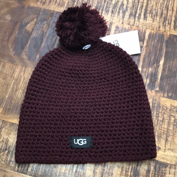 Ugg Yarn Pom Pom Knit Wool Blend Beanie New - Picture 2 of 6